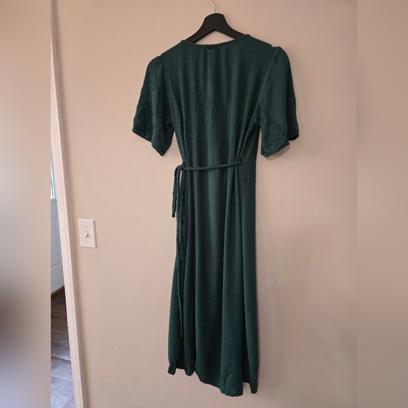 Billabong Midi Wrap Dress - Picture 2 of 3